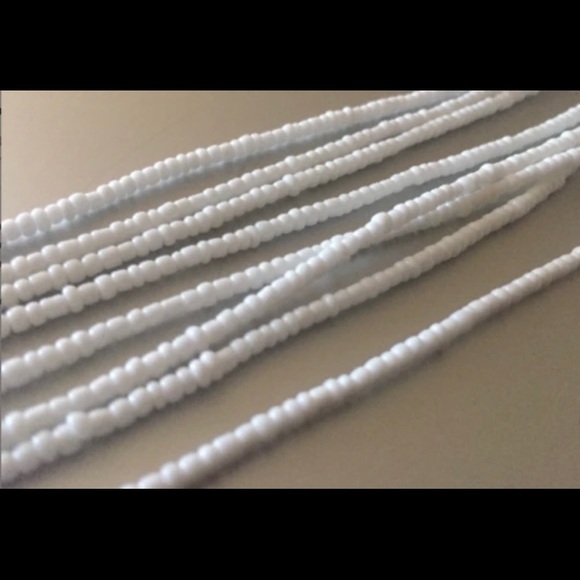 White waist beads (set or pair) - Picture 3 of 3